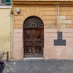 Trastevere View Point